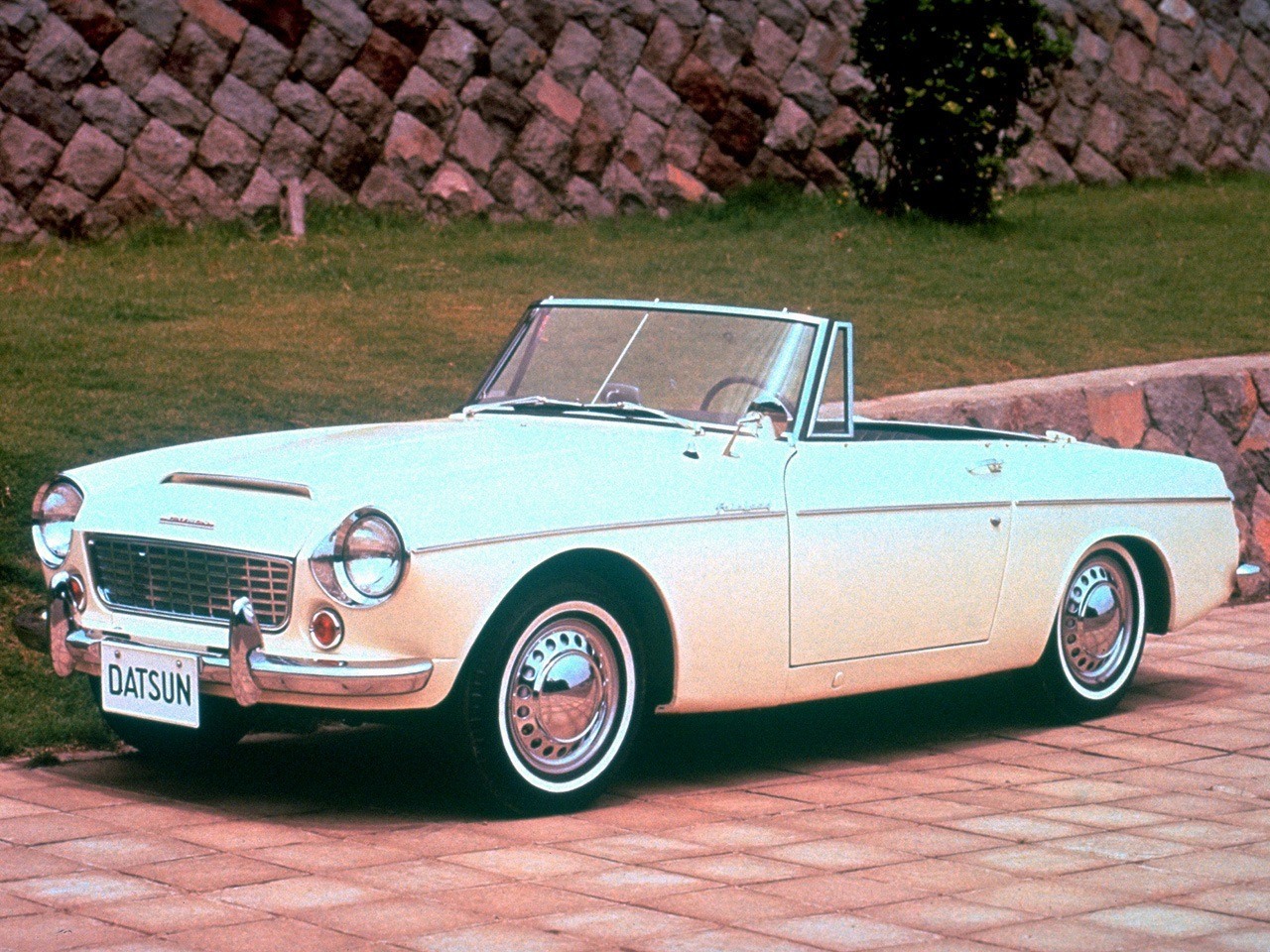 Nissan Datsun Fairlady (1962 – 1969) Review | Honest John
